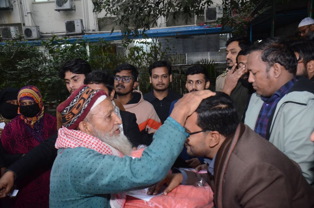 ভালবাসায় সিক্ত ডাঃ তৌহিদুর রহমান আউয়াল।