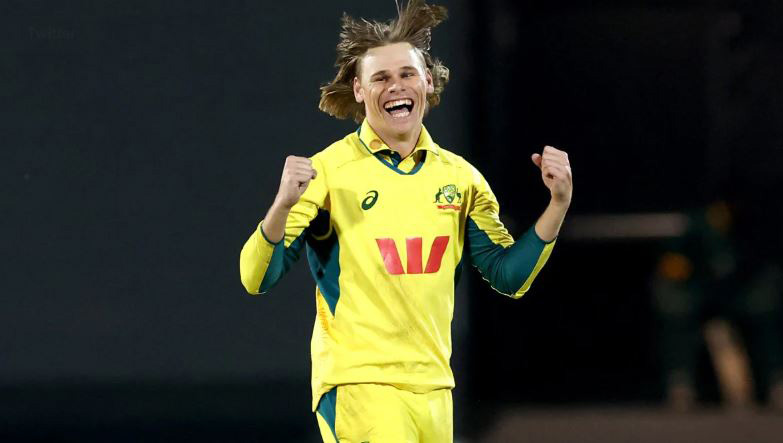 ২২ রান দিয়ে ৫ উইকেট শিকার কুপার কনোলির