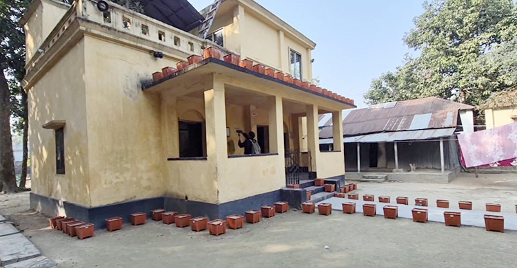 জিয়া পরিবারের আদি নিবাস &lsquo;জিয়া বাড়ি&rsquo;।