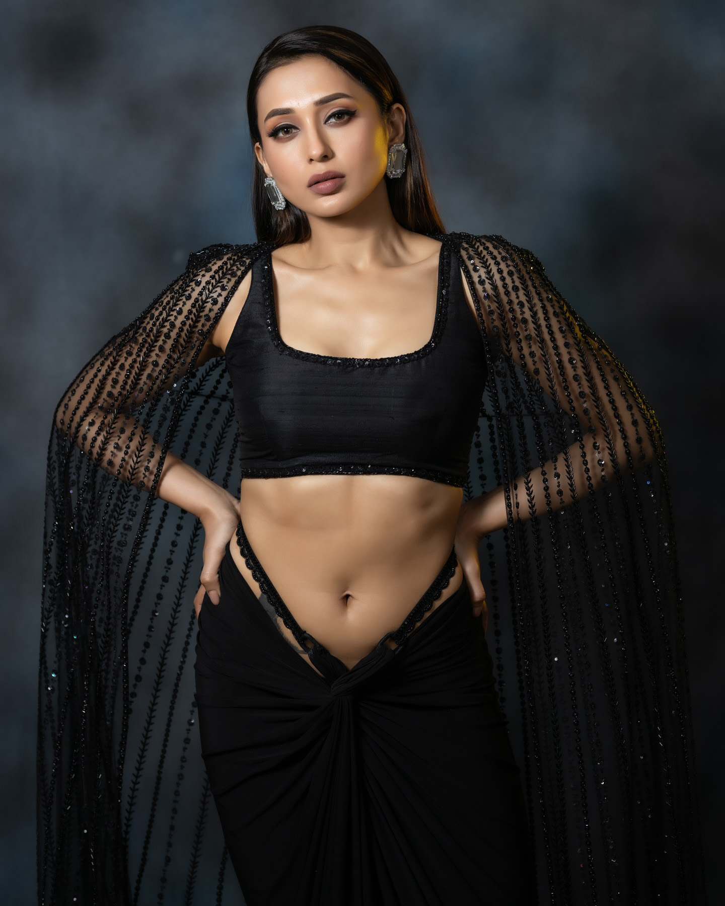 টলিপাড়ার জনপ্রিয় মিমি চক্রবর্তী।