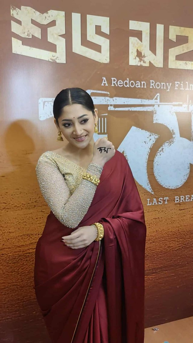 অভিনেত্রী পূজা চেরী।