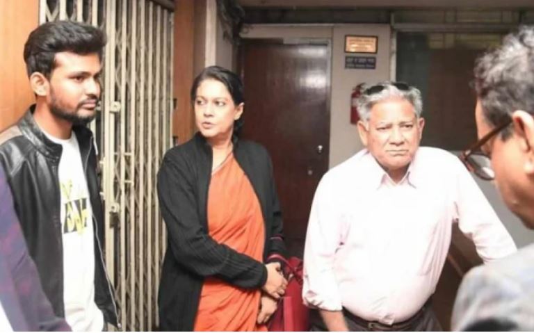 আমাদের সব শেষ হয়ে গেছে: উপদেষ্টা আসিফ