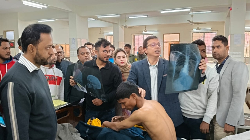 তারেক রহমানের নির্দেশে আহতদের বিশেষ চিকিৎসাসেবা