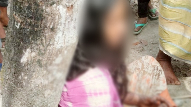 প্রতিবাদ করায় কিশোরীকে গাছে বেঁধে নির্যাতন
