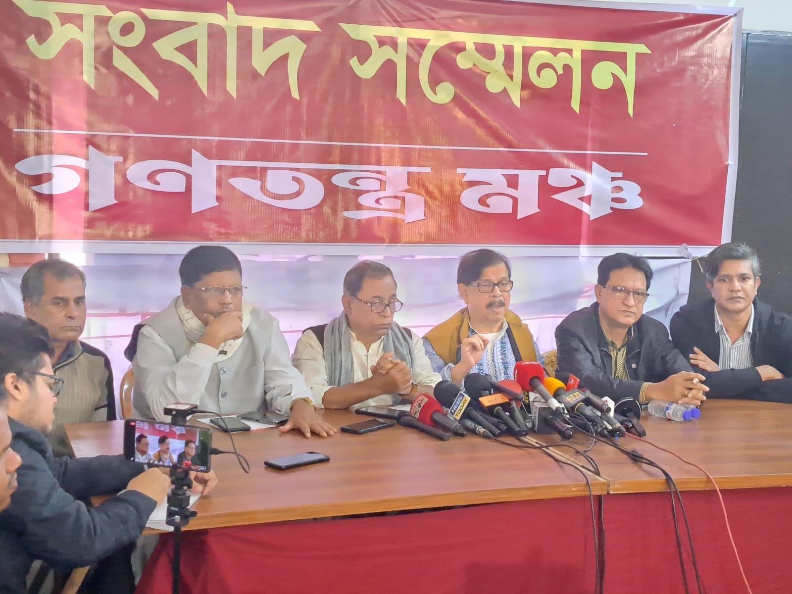 প্রয়োজনীয়  সংস্কার শেষে ২৫ সালেই নির্বাচন সম্ভব- গণতন্ত্র মঞ্চ