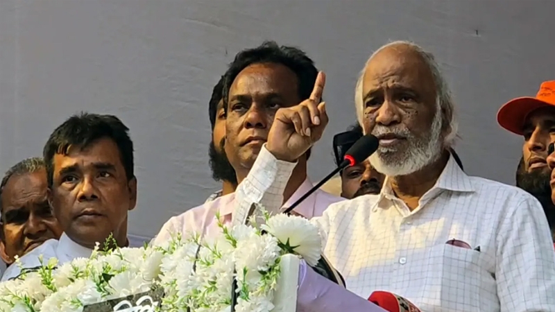 ভোটাধিকার নিয়ে ছিনিমিনি খেলবেন না-মঈন খান