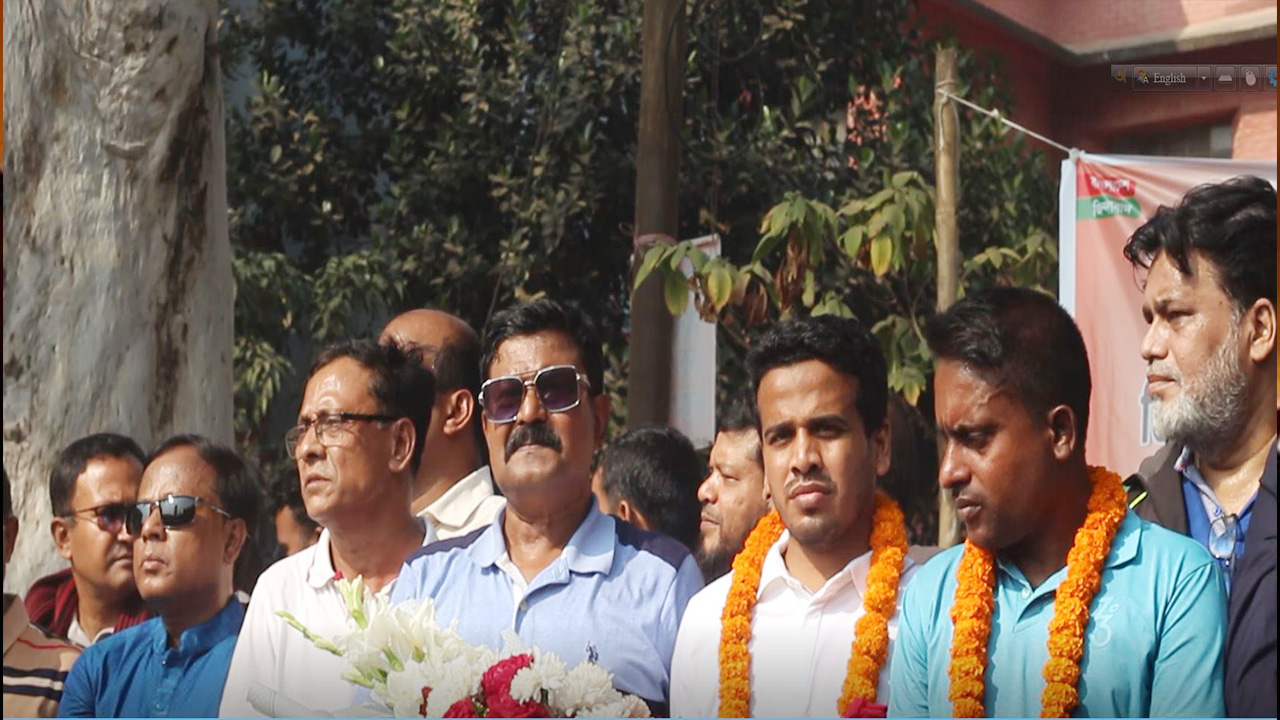তিতুমীর কলেজ নবগঠিত ছাত্রদল নেতৃবৃন্দকে ফুলেল শুভেচ্ছা সাবেক ছাত্রদল নেতৃবৃন্দের