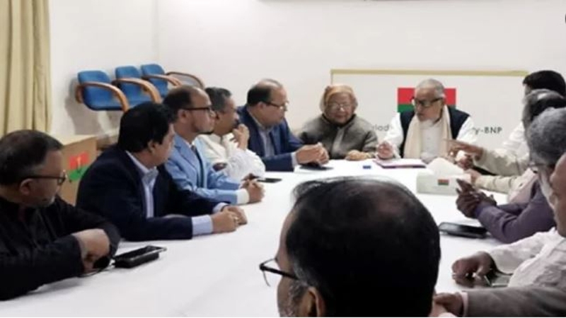 জামায়াতের সঙ্গে বিএনপির দূরত্ব বাড়েনি: নজরুল