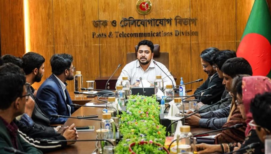 ‘সংবাদ প্রচারে সত্যতা যাচাই করুন’