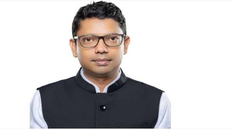 পলকের সকল সম্পদ জব্দে আদালতের আদেশ