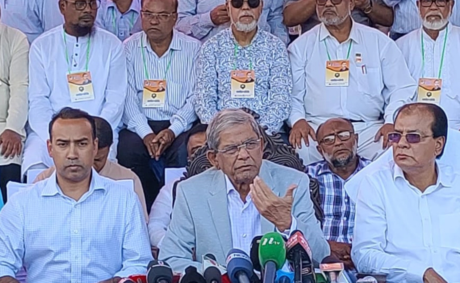 বিতর্কিত কেউ যেন উপদেষ্টার দায়িত্ব না পায় : মির্জা ফখরুল
