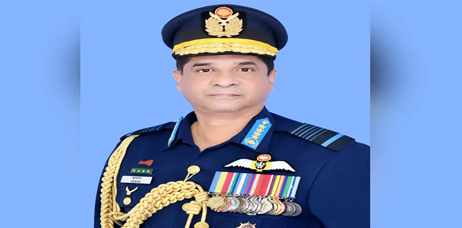 চীন সফর শেষে দেশে ফিরেছেন বিমান বাহিনী প্রধান