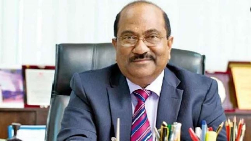 সাবেক ডেপুটি গভর্নর এসকে সুর গ্রেপ্তার