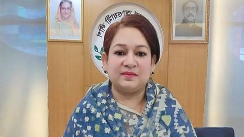সাবেক মন্ত্রী ফরহাদ হোসেনের স্ত্রী গ্রেপ্তার