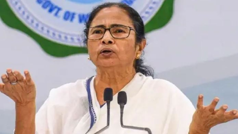 সীমান্তে অনুপ্রবেশ নিয়ে কেন সোচ্চার মমতা