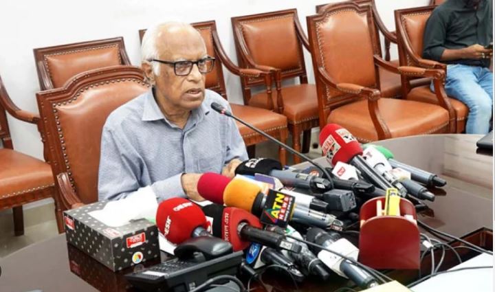 বই বিতরণ নিয়ে ষড়যন্ত্র হচ্ছে : শিক্ষা উপদেষ্টা
