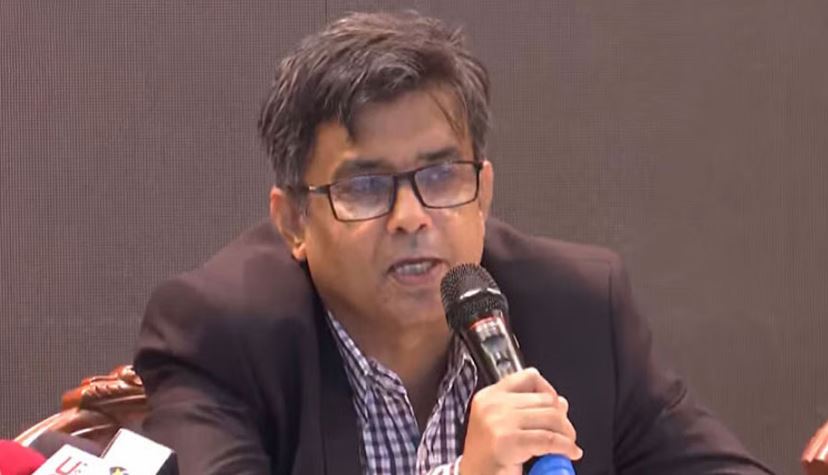 সাংবাদিকদের জন্য ন্যূনতম বেতন চালু করা উচিত