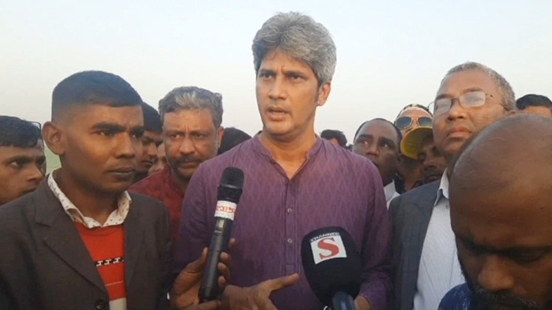 শেখ হাসিনা সরকার পালিয়ে গেছে, ভারতকে এটা বুঝতে হবে: সাকি
