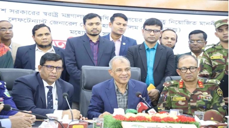 সীমান্তে উত্তেজনা নেই: স্বরাষ্ট্র উপদেষ্টা