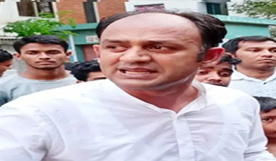 কারাগারে নামাজ-পত্রিকা পড়ে দিন পার ব্যারিস্টার সুমনের