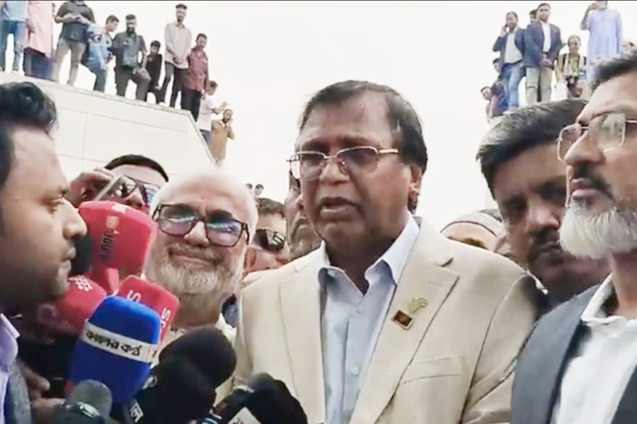 নগর সেবা নিশ্চিতে অব্যবস্থাপনা দূর করাই প্রধান চ্যালেঞ্জ