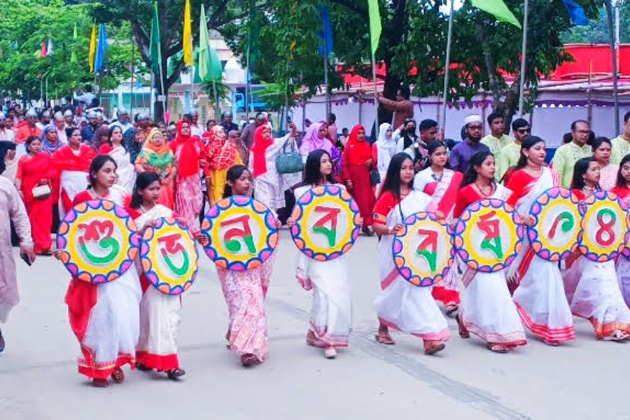 নেত্রকোনায় নানা আয়োজনে পালিত হচ্ছে পহেলা বৈশাখ