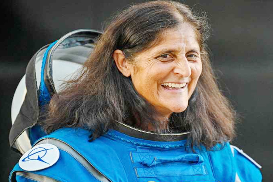 নভোচারী সুনীতা উইলিয়ামস অবসরে