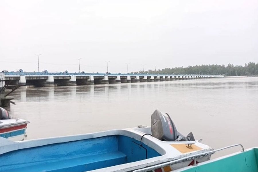 বিপৎসীমার ২০ সেন্টিমিটার নিচে তিস্তার পানি
