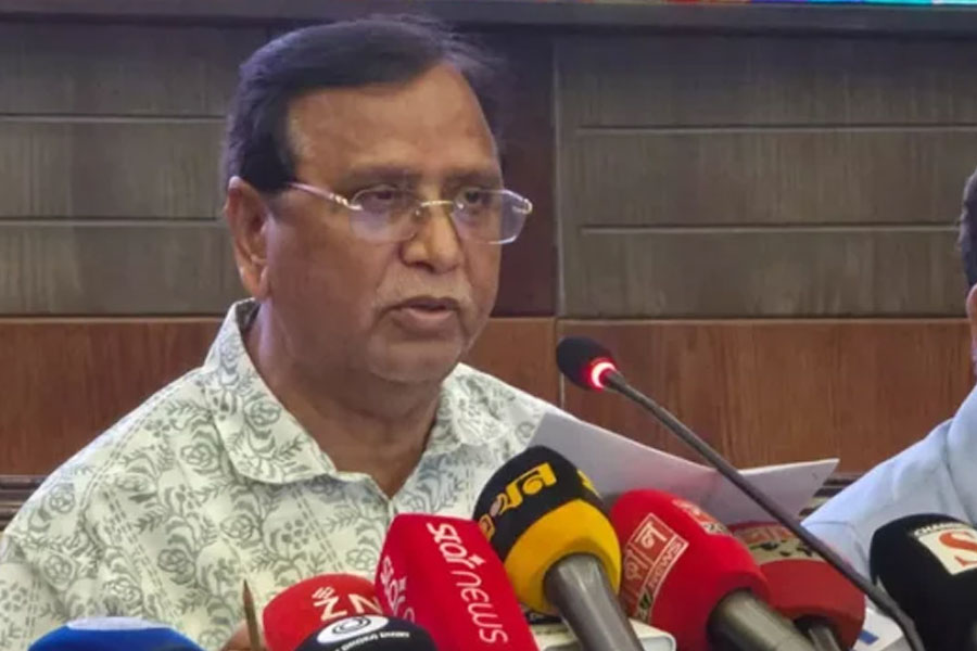 বর্জ্য দেখলেই সিটি করপোরেশনকে জানান, ১ ঘণ্টায় অপসারণ: ডিএসসিসি প্রশাসক