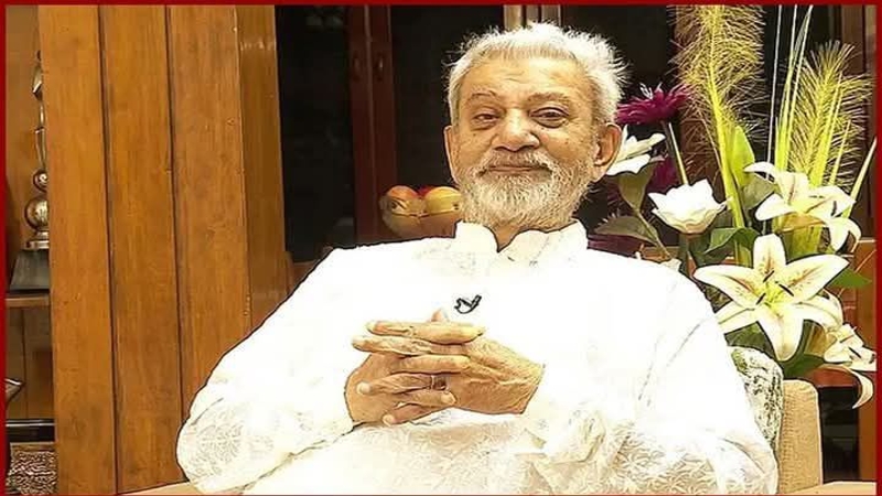 কিংবদন্তি অভিনেতা প্রবীর মারা গেছেন
