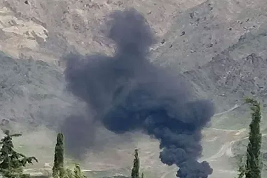 আফগানিস্তানে পাক বাহিনীর অতর্কিত হামলা, নিহত ৭