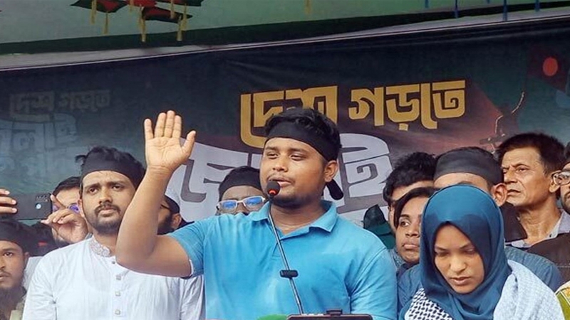 প্রধান উপদেষ্টার স্বজনপ্রীতির বড় উদহারণ স্বাস্থ্য উপদেষ্টা : হাসনাত