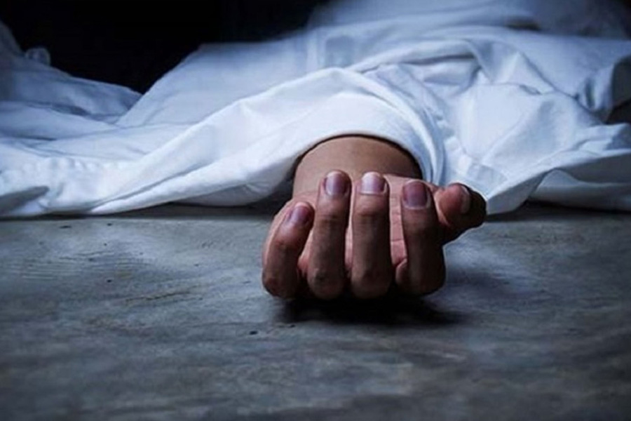 আনসার সদস্যকে খুন করে নকল স্বামী লাপাত্তা