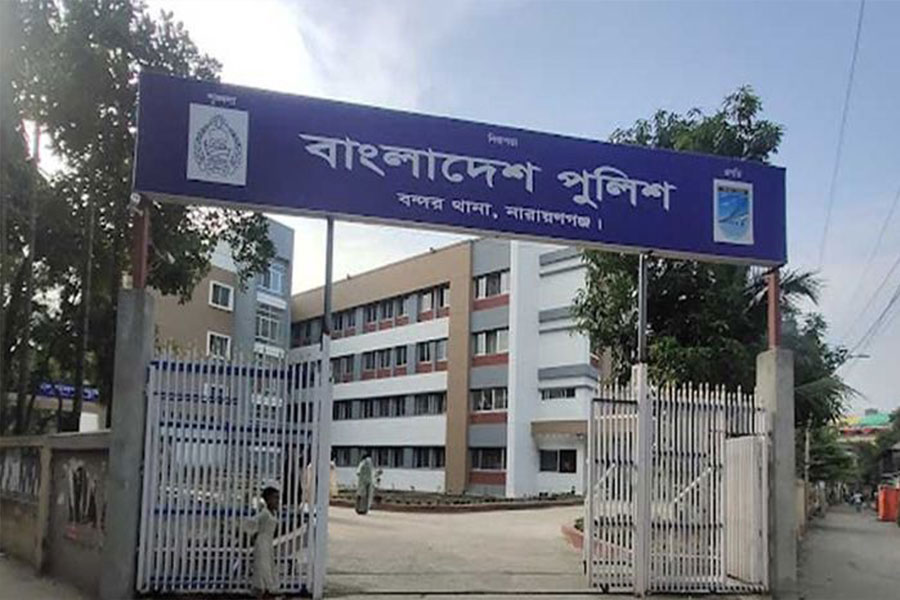 মাদকবিরোধী অভিযানে পুলিশের ওপর হামলা, শটগান ছিনিয়ে নিল দুর্বৃত্তরা
