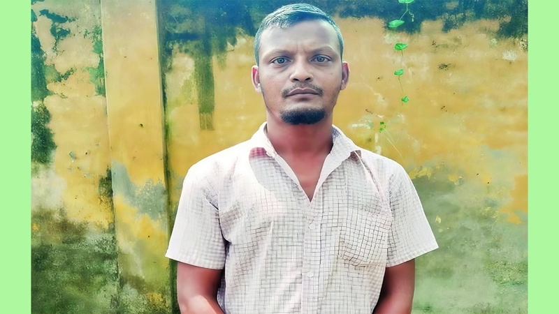 শেরপুর প্রকাশ্যে গাঁজা সেবনের দায়ে ২ মাসের কারাদণ্ড