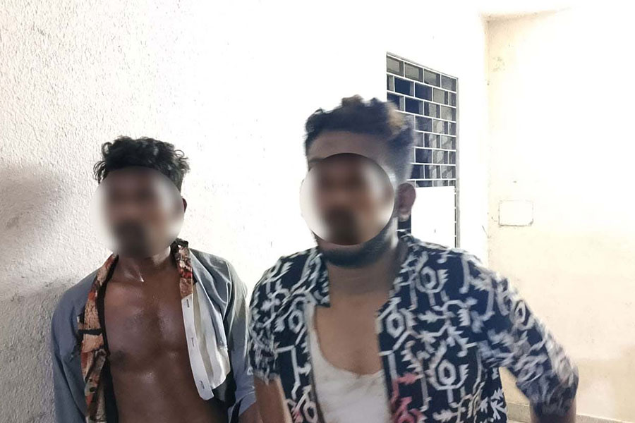 শেরেবাংলা নগরে ২ পুলিশকে ছিনতাইকারীর ছুরিকাঘাত