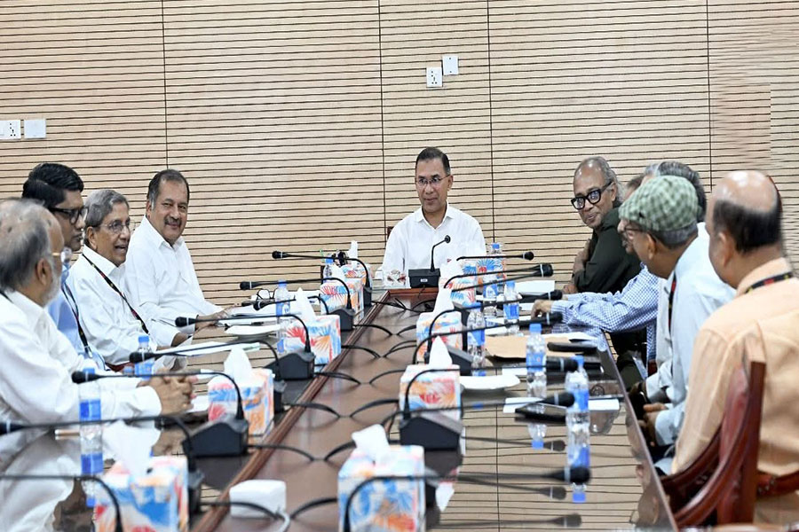 প্রধানমন্ত্রীর সঙ্গে সম্পাদক পরিষদের বৈঠক অনুষ্ঠিত