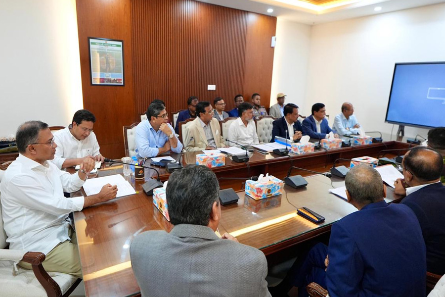 গুলশান-বনানী-বারিধারা লেকের উন্নয়ন ও পরিবেশ সংরক্ষণে বৈঠক