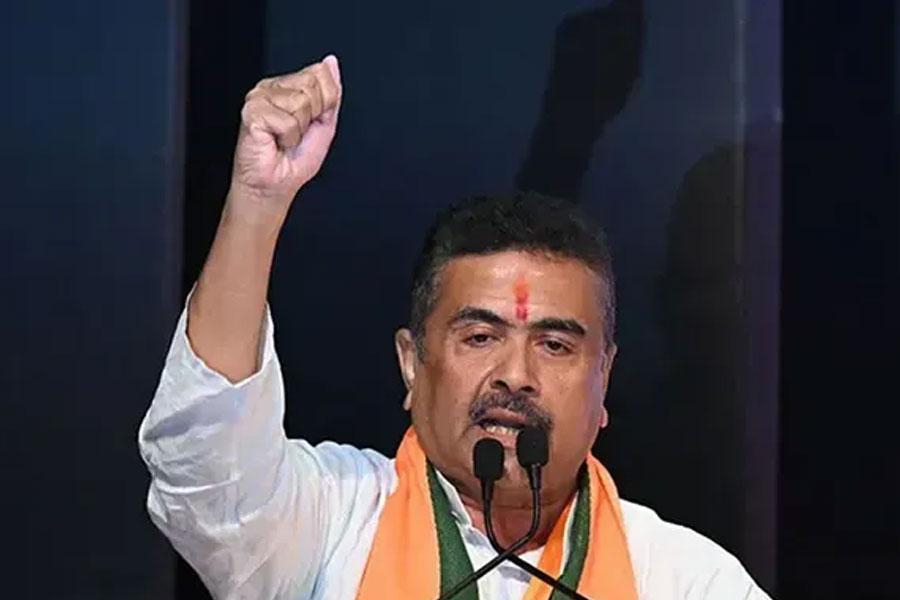 বাংলাদেশ সীমান্তে কাঁটাতার বসাতে জমি পাচ্ছে বিএসএফ