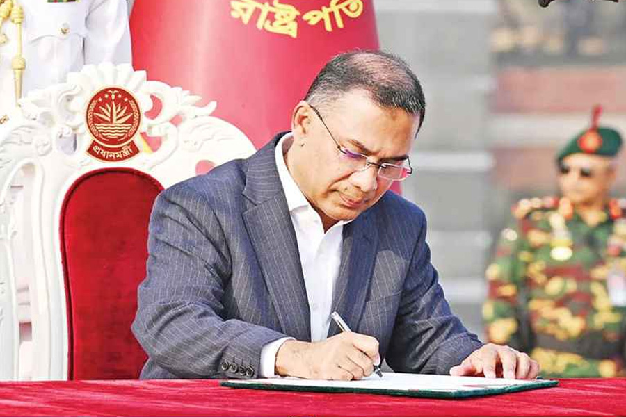 সচিবালয়ে আজ প্রথম কর্মদিবস প্রধানমন্ত্রী