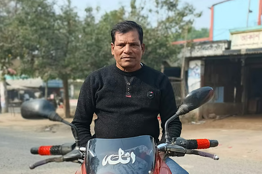 মেহেরপুরে বিএনপি নেতাকে গুলি, ঢাকা মেডিকেলে ভর্তি