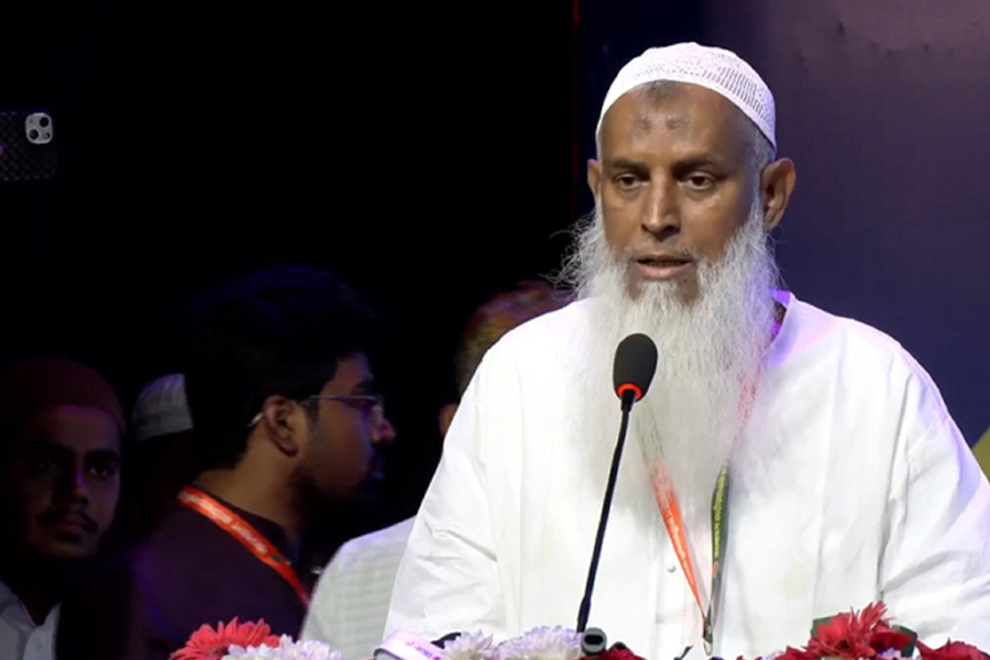 হজযাত্রীদের সেবায় ব্যর্থ হলে পদত্যাগ করা উচিত : ধর্মমন্ত্রী