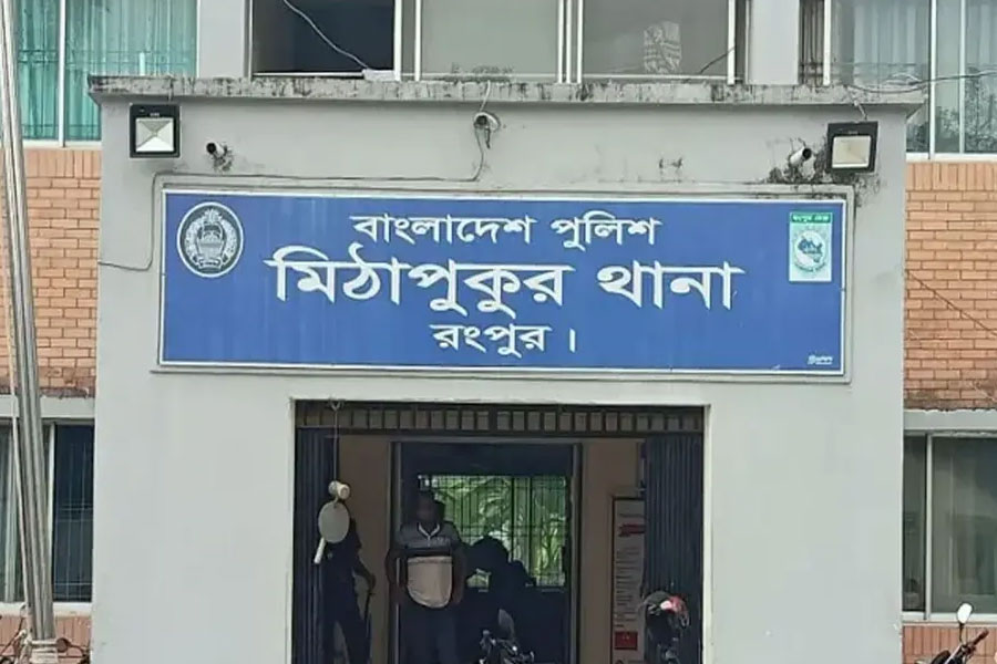 মেয়াদোত্তীর্ণ অ্যালকোহল পানে প্রাণ গেল ৫ জনের