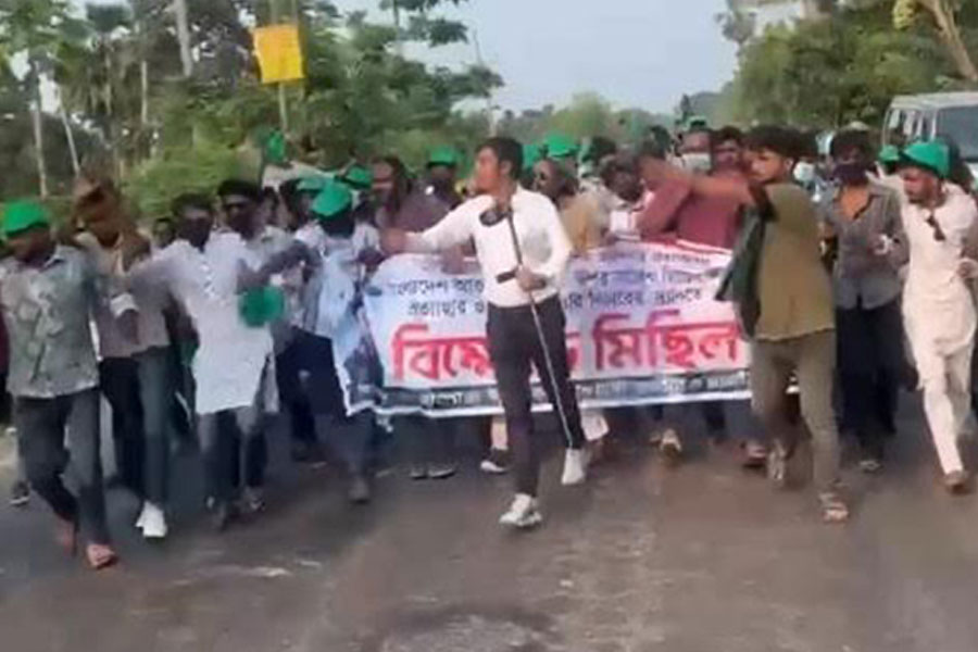 যশোরে নিষিদ্ধ ছাত্রলীগের মিছিল, আটক  ৮