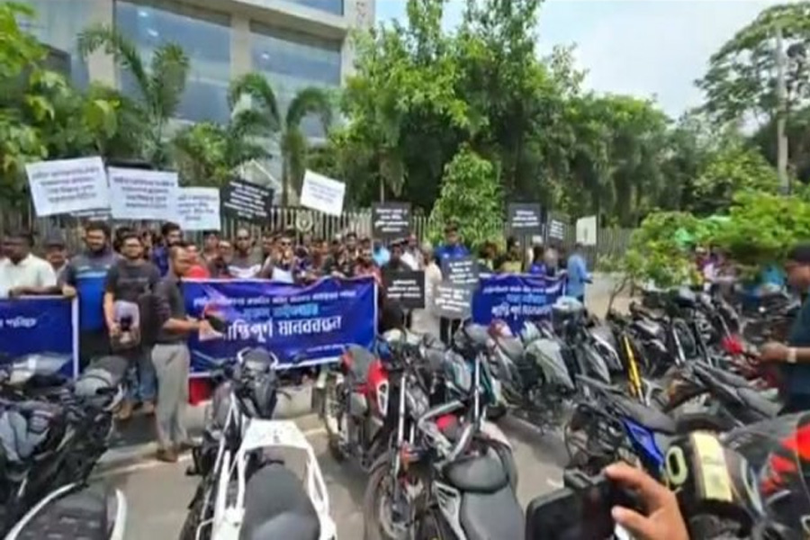 মোটরসাইকেলের ওপর অগ্রিম কর প্রত্যাহারের দাবি