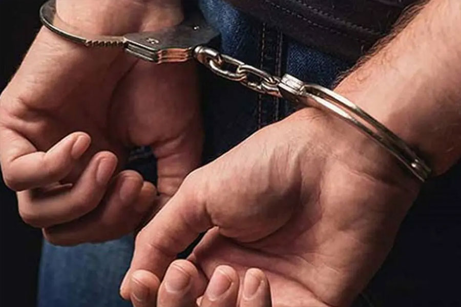 তেজগাঁওয়ে বিভিন্ন অপরাধে গ্রেপ্তার ৫২