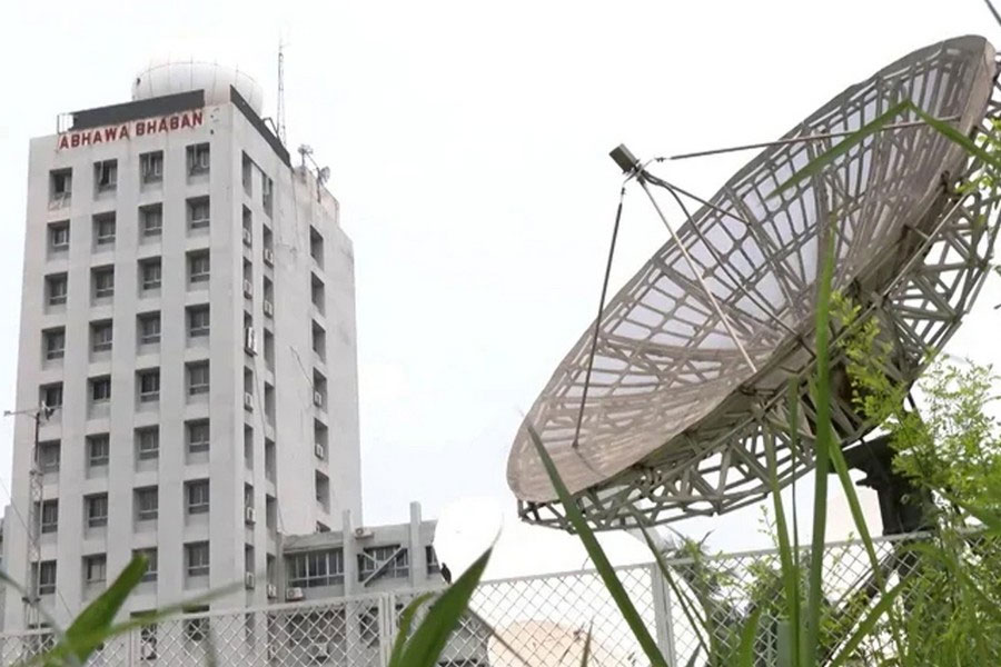 দেশের ১০ অঞ্চলে বজ্রসহ বৃষ্টির পূর্বাভাস