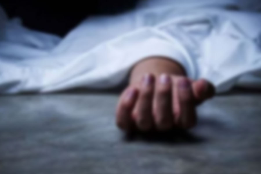 বন্ধুর হাতে বন্ধু খুন