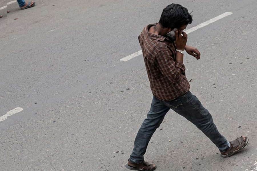 মতিঝিলে স্বর্ণের দুল ছিনতাইয়ের ১৩ দিনেও মামলা নেয়নি পুলিশ