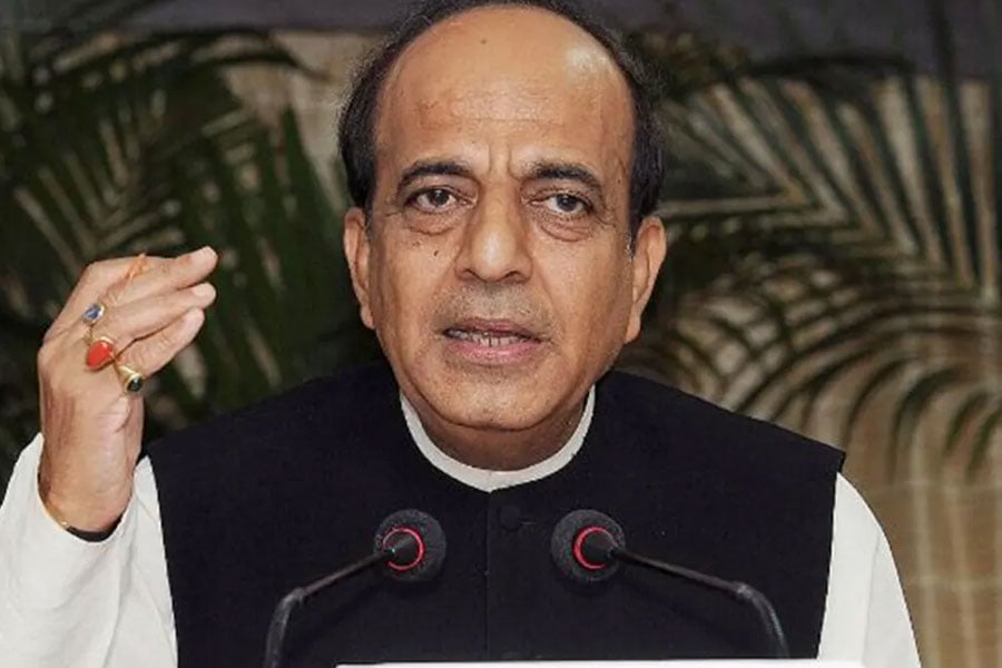 দীনেশ ত্রিবেদী। ছবি: সংগৃহীত